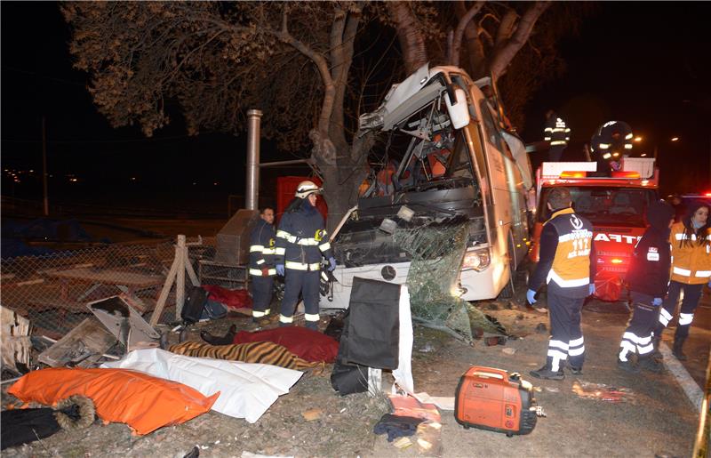 U autobusnoj nesreći u Turskoj najmanje 12 migranata poginulo