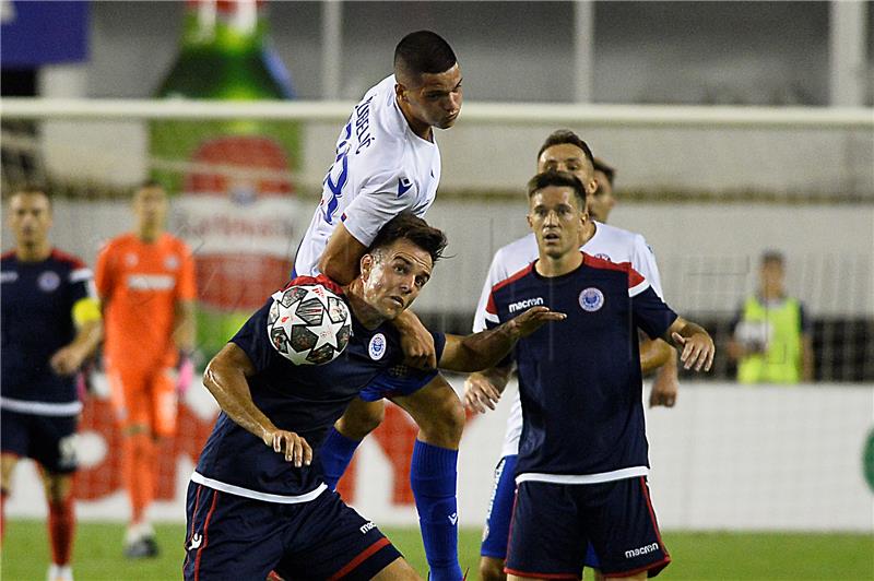 Prijateljska pripremna nogometna utakmica Hajduk - Zrinjski