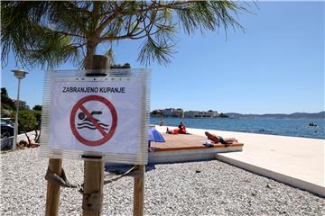 Zadar: Onečišćenje mora na gradskoj plaži Jadran 