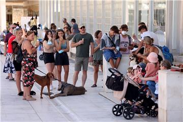 Turistički sektor apelira da se učini sve za spas sezone