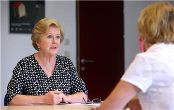 Intervju s Gillian Triggs