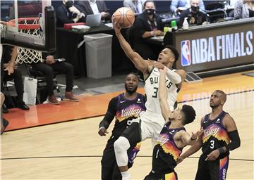 NBA: Milwaukee na korak do naslova, vodi 3-2