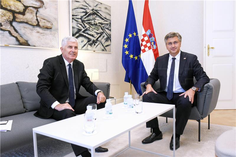 Plenković, Čović talk current situation in Bosnia