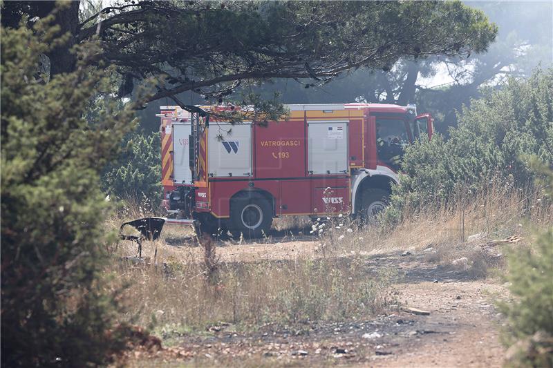 Lokaliziran požar koji je izbio oko 14 sati zapadno od zadarskog odlagališta otpada