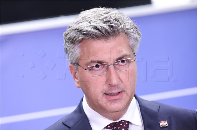 Plenković: I could agree with Milanović on lifting restrictions after summer