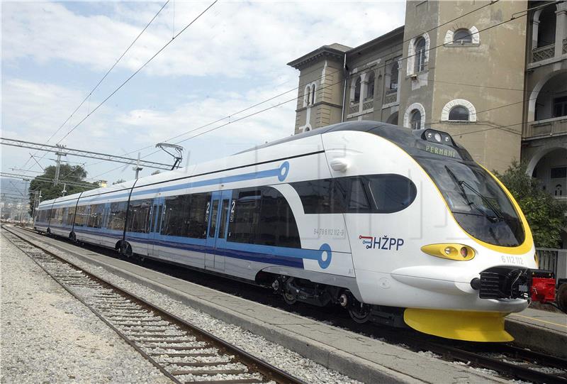 Končar's electric train included in public transport in Rijeka