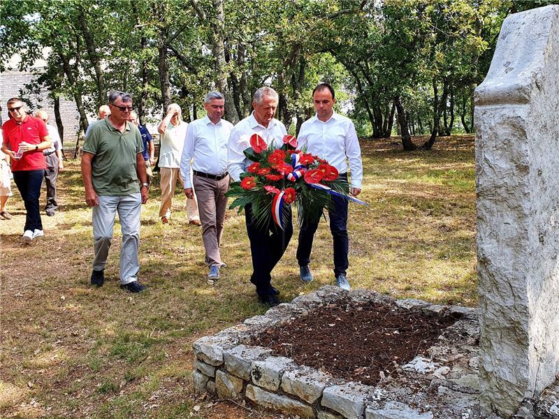 Rušnjak: Obilježena 78. obljetnica odlaska dragovoljaca i antifašista u partizane