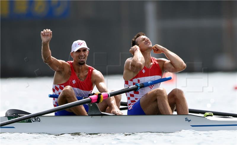 TOKIO2020: Braća Sinković osvojili zlatnu Olimpijsku medalju