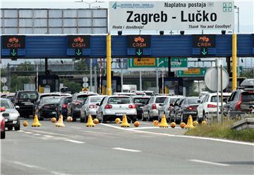 MUP, uz upozorenje vozačima objavio snimku udarnog vikenda na cestama