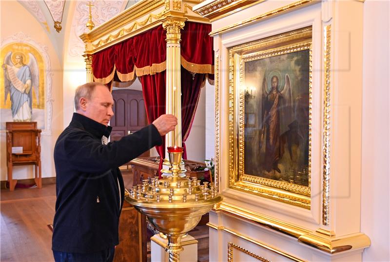 RUSSIA PUTIN RELIGION