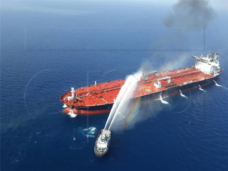 Tanker u Arapskom moru zaplijenile snage bliske Iranu - pomorski izvori