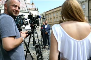 Konferencija za medije Hrvatskih suverenista