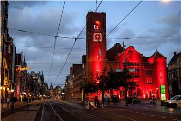 Amsterdam traži lijek za posljedice masovnog turizma, ograničava broj noćenja