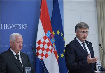 Plenković primio visoke časnike koji su sudjelovali u VRO "Bljesak" - izjave