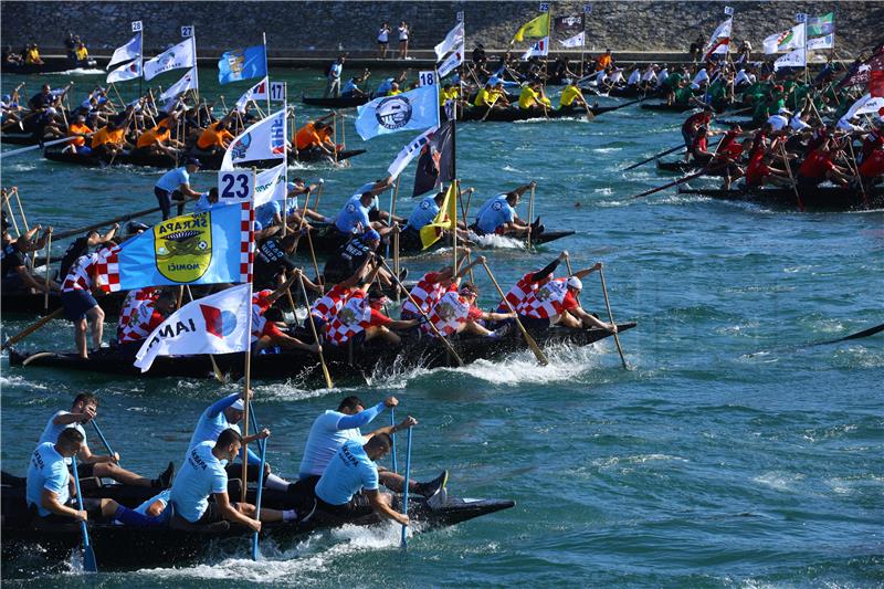  Start 24. Maratona lađa na Neretvi 