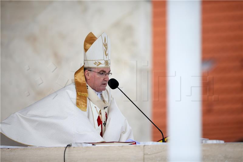 Archbishop of Zagreb says Song of Mary applies to all