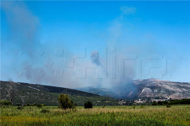 Wildfires burning across BiH, Dodik blocking deployment of military aircraft