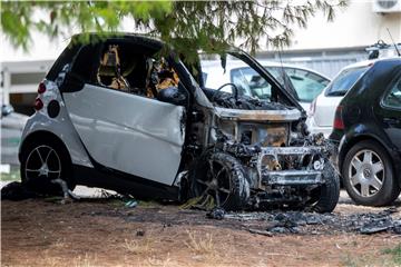 U Splitu izgorio automobil