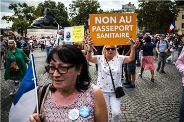 FRANCE CORONAVIRUS PANDEMIC VACCINATION PROTEST COVID19