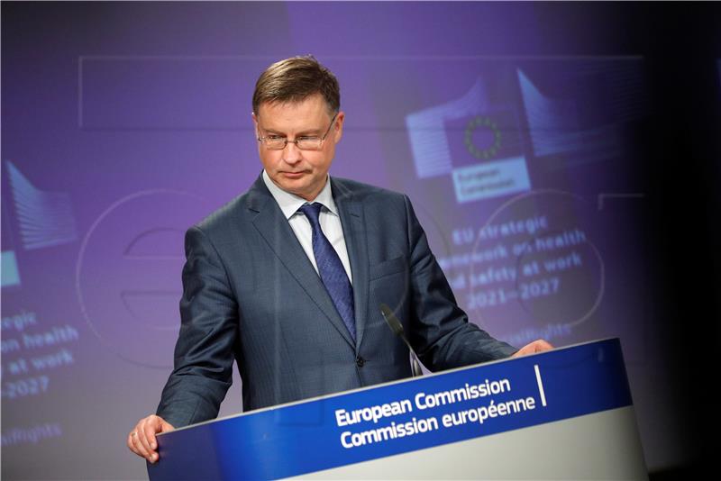 Dombrovskis: Sjeverni tok 2 nije projekt od zajedničkog europskog interesa