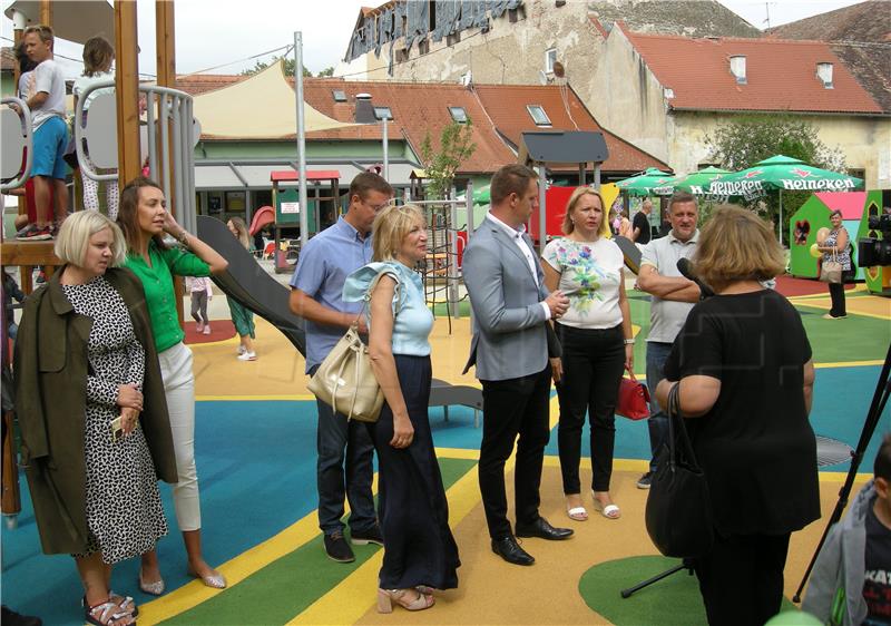 Sisak dobio najsuvremenije dječje igralište