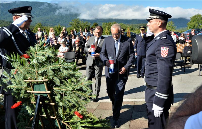 U Žutoj Lokvi obilježena 30. obljetnica pogibije četvorice policajaca