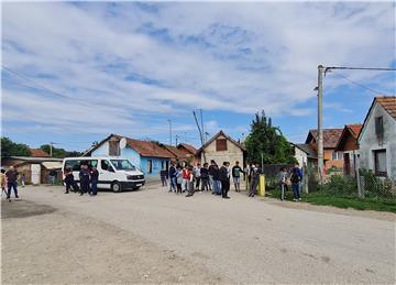 Jedna žena ubijena, sedmero ranjenih u naselju Parag kod Nedelišća