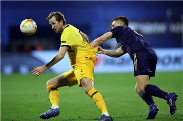 Harry Kane objavio: Ostajem u Tottenhamu