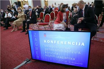 Konferencija veleposlanika, generalnih konzula, konzula i vojnih izaslanika