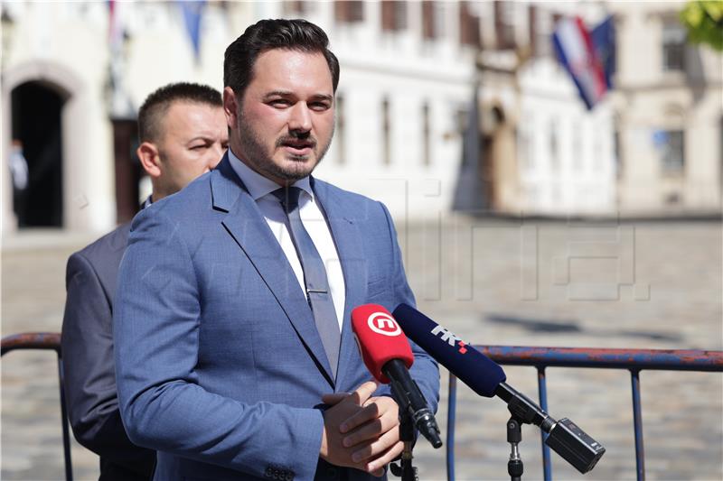 Croatian Sovereignists launching campaign for referendum against euro introduction