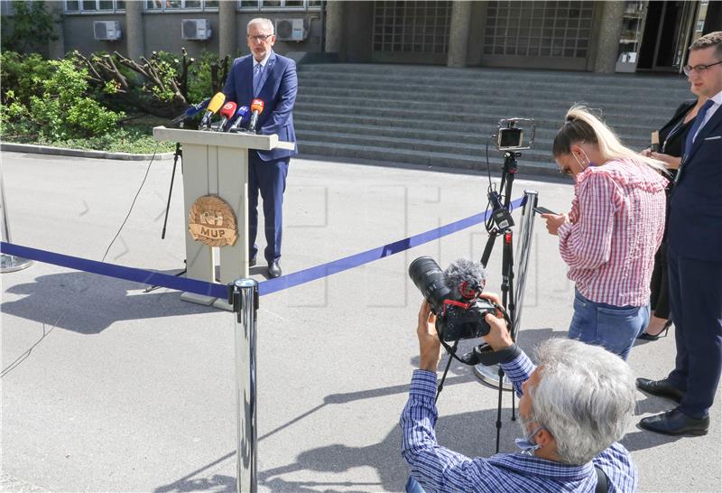 Konferencija za medije Davora Božinovića