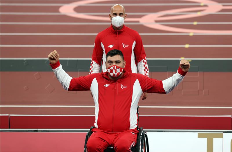 POI: Srebrna medalja za Velimira Šanodra u bacanju diska