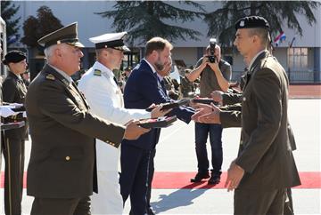 Svečanost dodjele prvoga časničkog čina kadetima i kadetkinjama 14. i 15. naraštaja