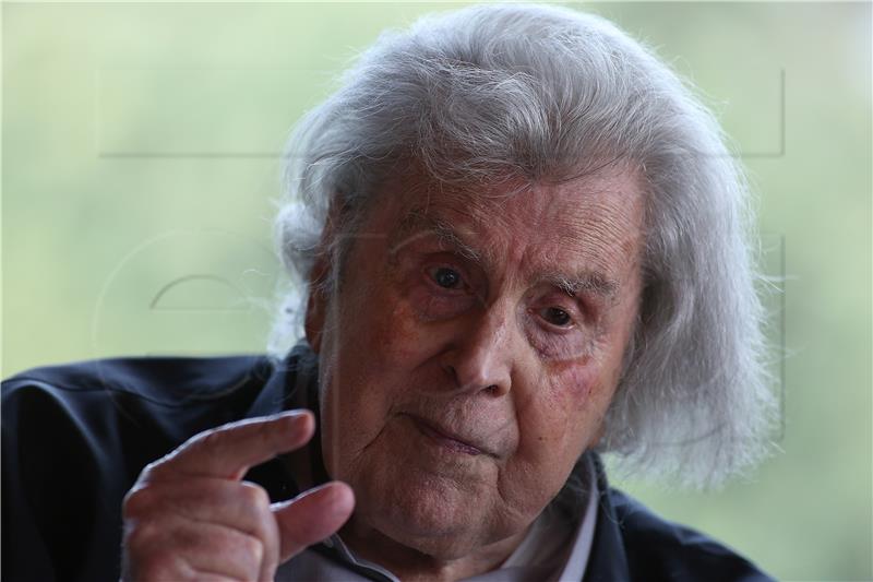 (FILE) GREECE MUSIC PEOPLE THEODORAKIS DEATH