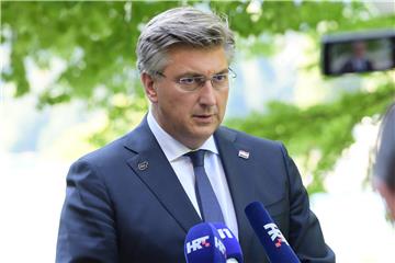 Plenković: Mogli bi premašiti 70 posto turističkih rezultata iz 2019.