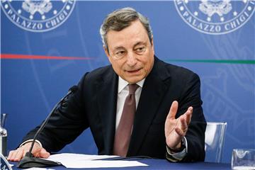 Draghi podržao obvezno cijepljenje, doživio val kritika 