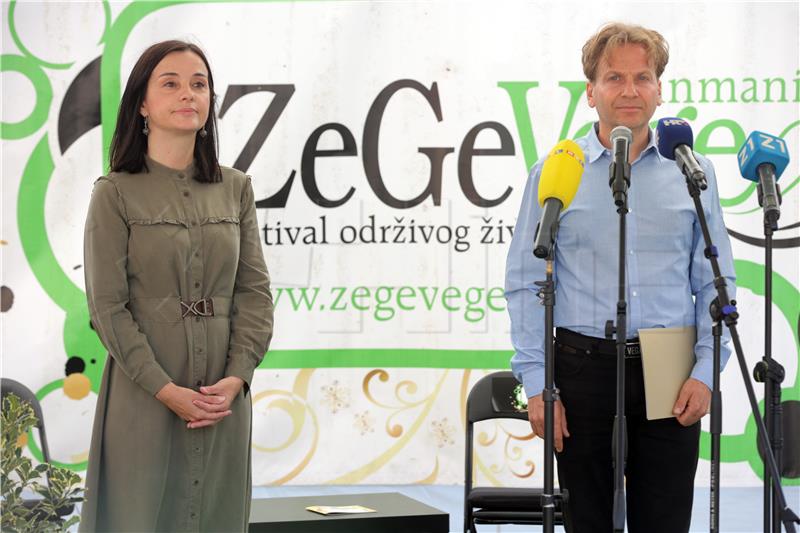 Ministrica Vučković posjetila 13. ZeGeVege festival