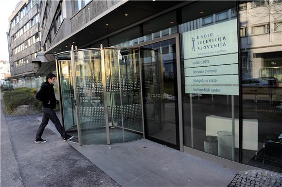 Slovenian national broadcaster slams anti-vaxxers' storming of its HQ