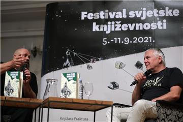 Zoran Predin na tribini Razotkrivanje 9. Festivala svjetske književnosti