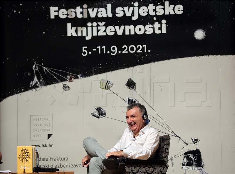 Manuel Vilas na tribini Razotkrivanje 9. Festivala svjetske književnosti