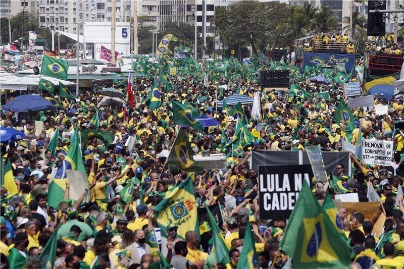 Bolsonaro zaprijetio Vrhovnom sudu u govoru na Dan neovisnosti