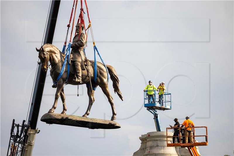 USA LEE STATUE RICHMOND