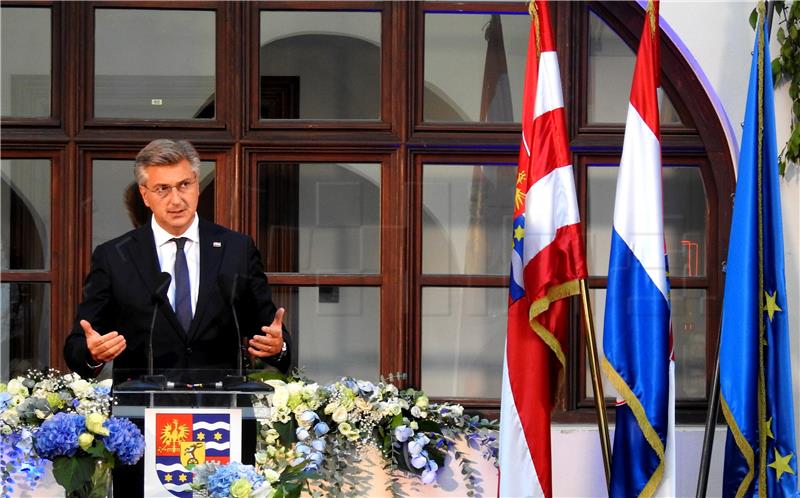 Plenković: Gov't will continue to stand by Varaždin County