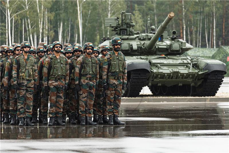 Rusija i Bjelorusija započele velike vojne vježbe, zabrinuvši NATO