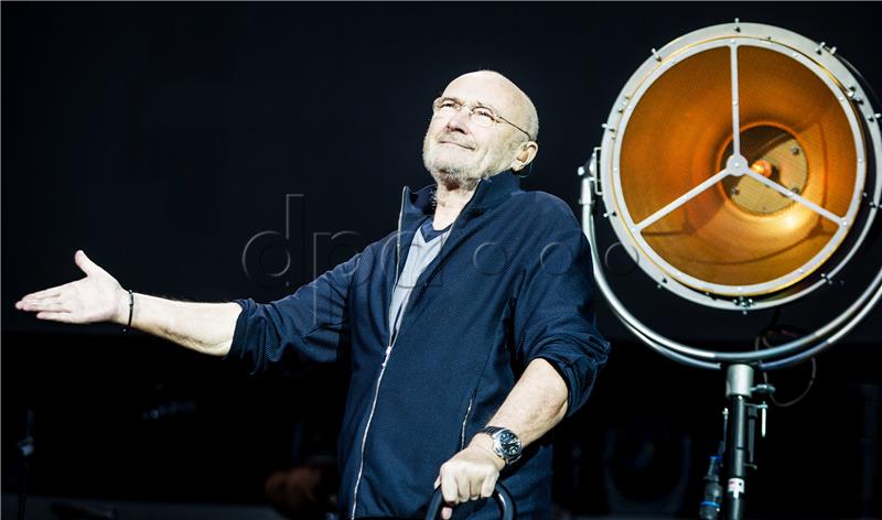 Phil Collins kaže da je svoje odbubnjao