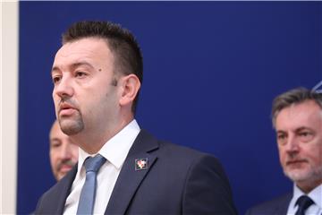 Konferencija za medije Hrvatskih suverenista