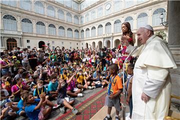 VATICAN POPE FRANCIS OPEN HOSPITALITY MARCH