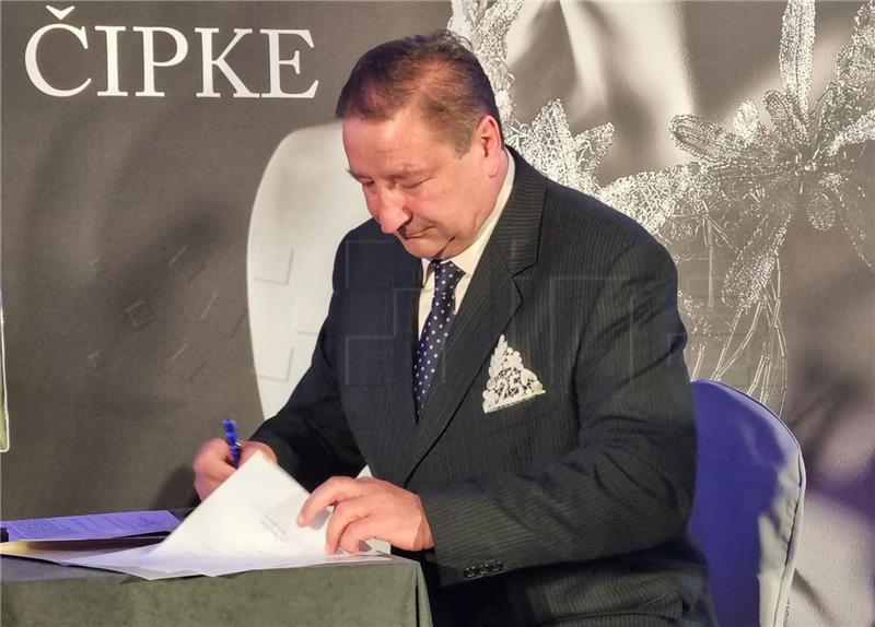 Lepoglava: Otvoren 25. Međunarodni festival čipke
