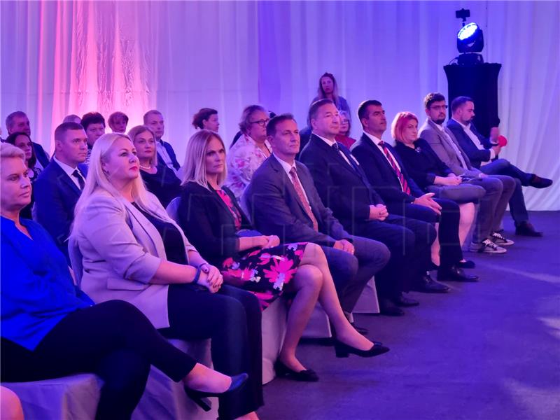 Lepoglava: Otvoren 25. Međunarodni festival čipke