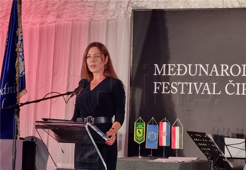 Lepoglava: Otvoren 25. Međunarodni festival čipke